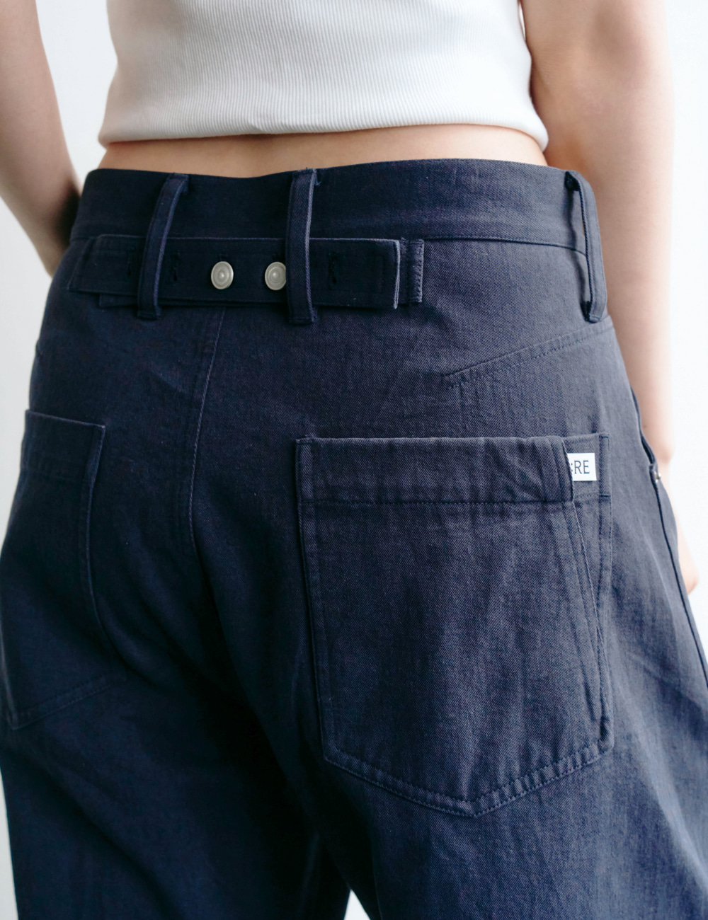 [GEN:RE] Arch Carpenter Chino Pants Navy