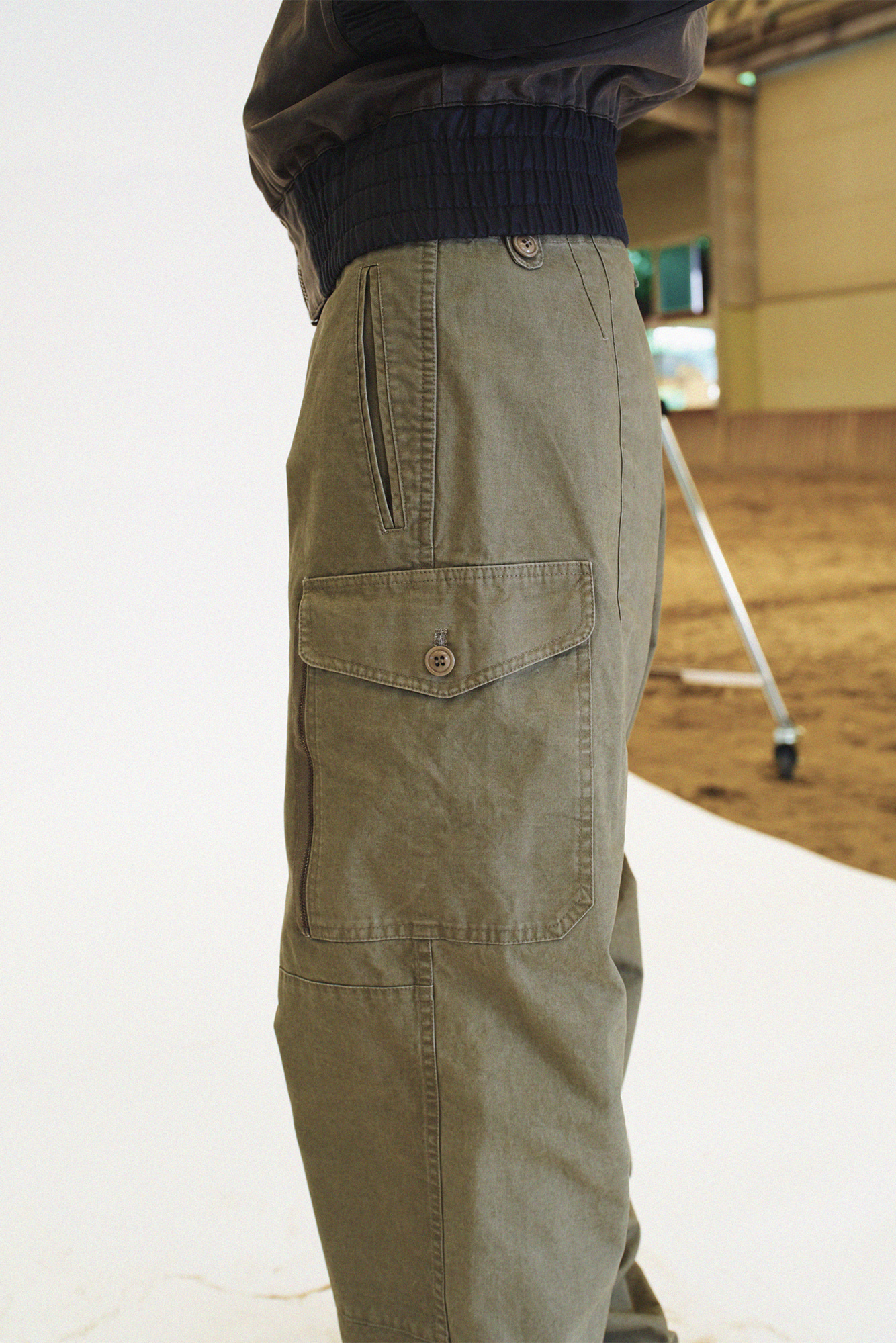 [SURFACE EDITION]WASHED COMBAT TROUSERS BEIGE