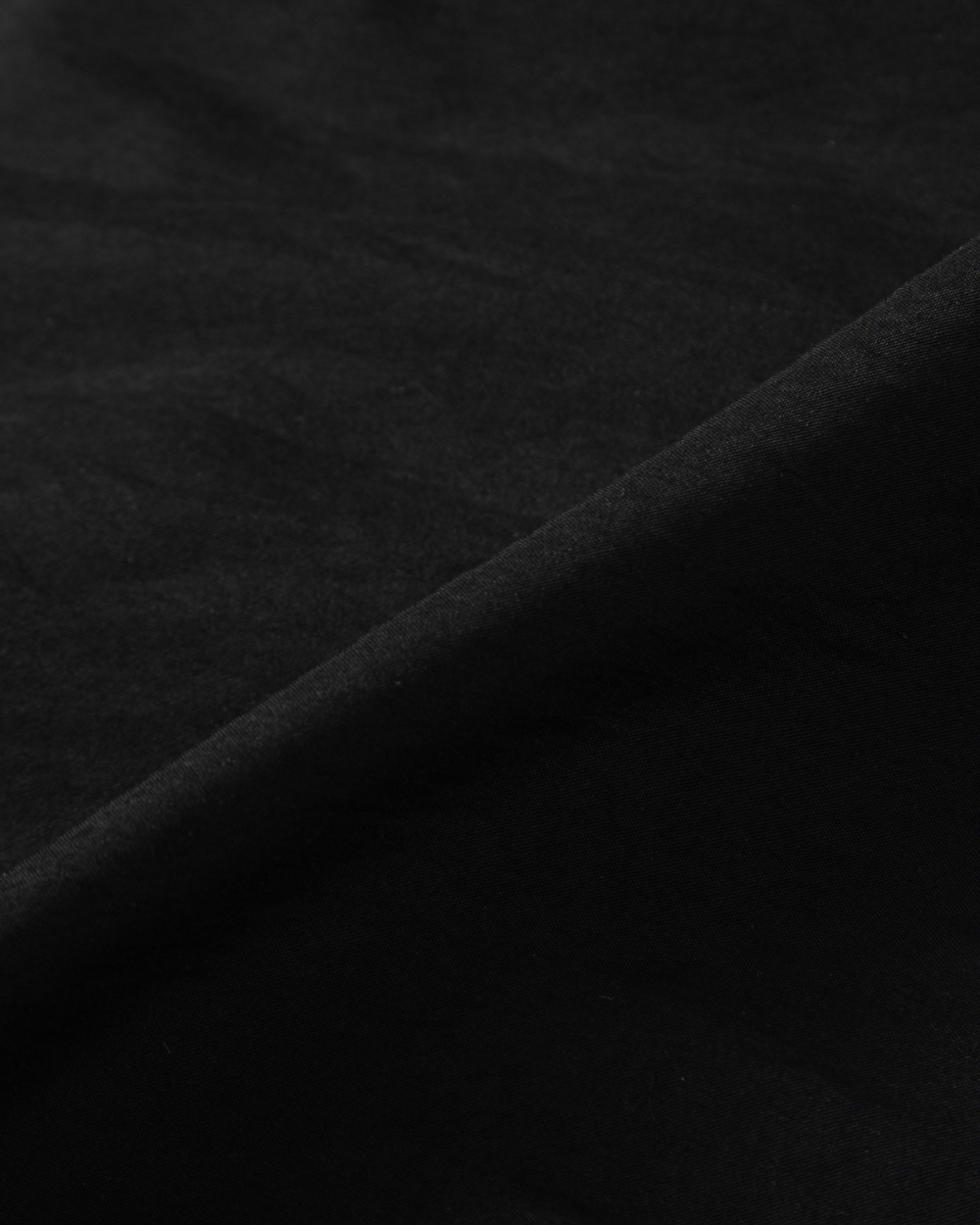 [kineto] Éclat Snap Open Collar Shirt_Black