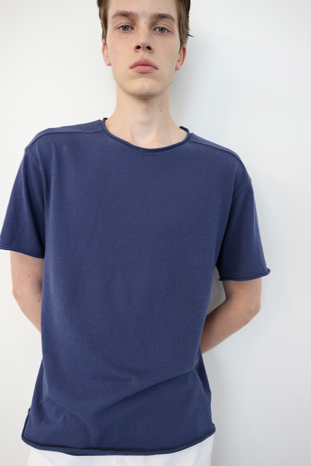 [ANYTIME LOREAK] YUCCA RAW-EDGE HALF KNIT -BLUE