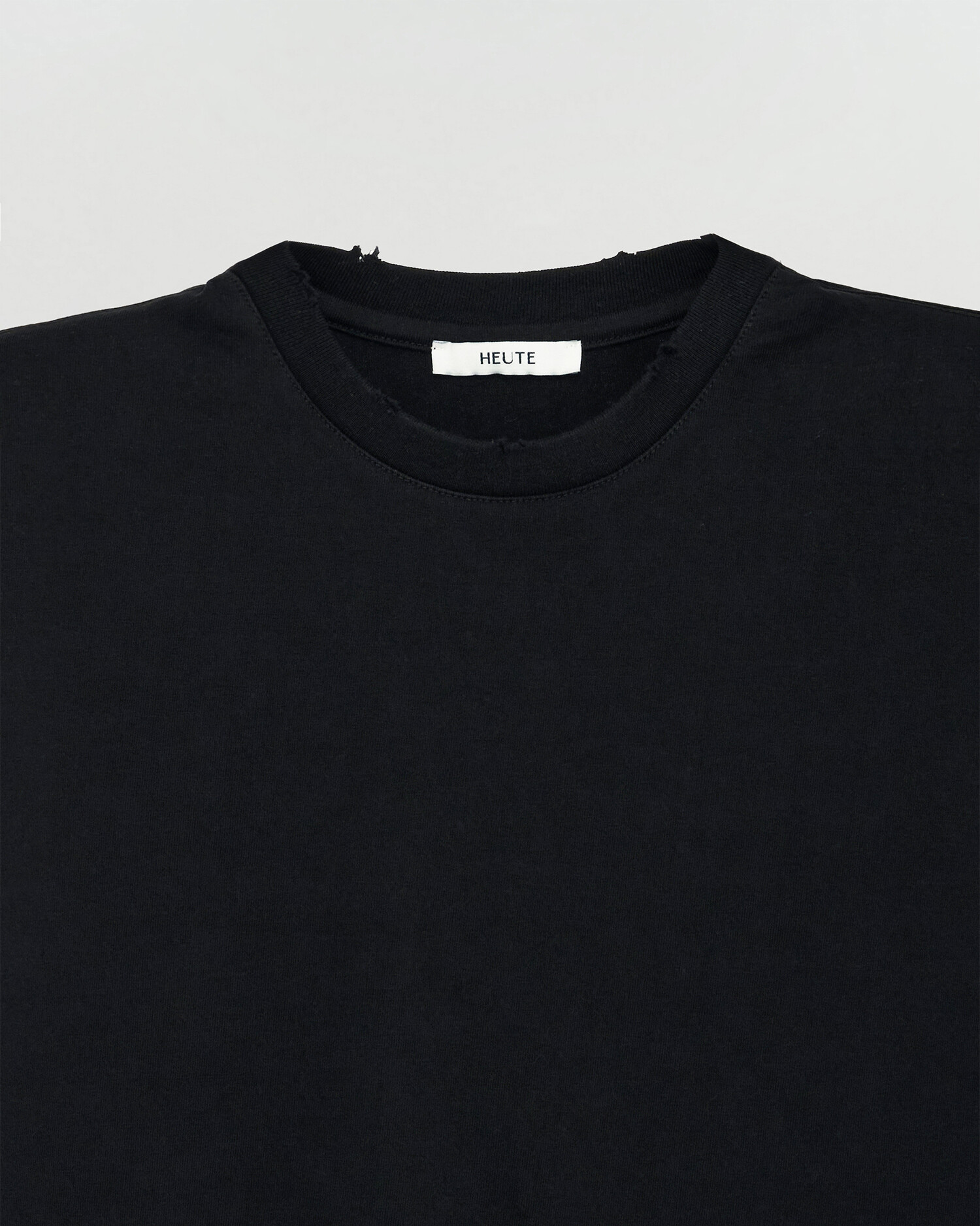 [HEUTE] HET AGED T-SHIRT (BLACK)