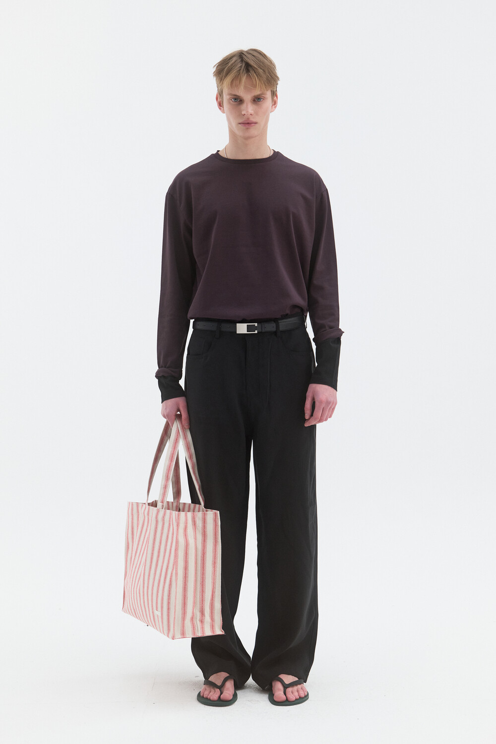 [WINDER] LAYERED SLEEVE JERSEY TOP - DARK PLUM / BLACK