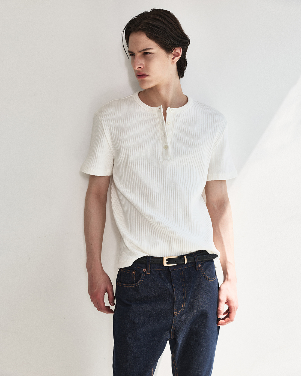 [kineto] Wale Cotton Henley Neck Top_White