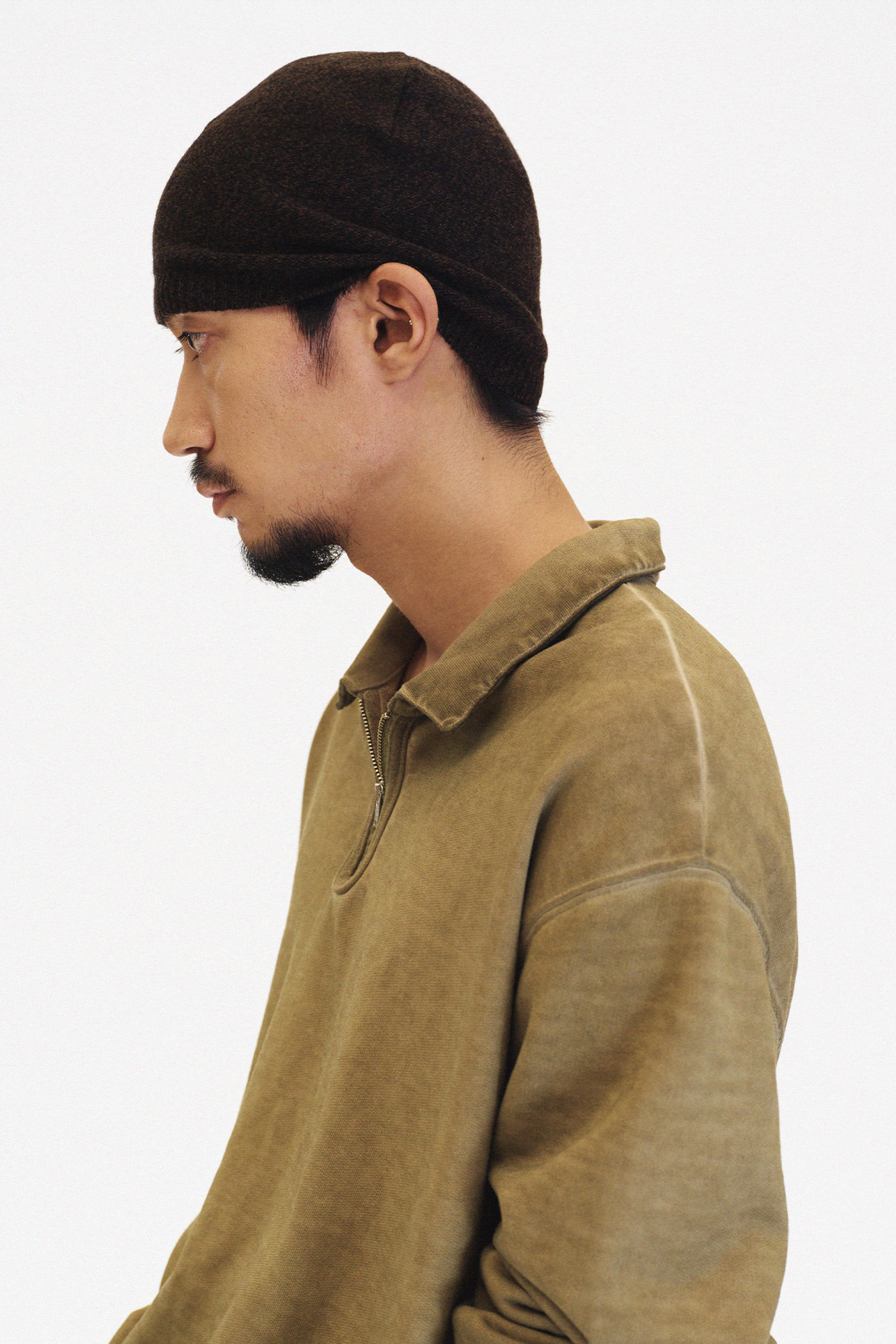 [SURFACE EDITION] OVERDYED HALF ZIP SWEAT KHAKI