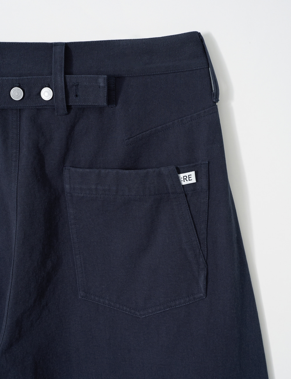 [GEN:RE] Arch Carpenter Chino Pants Navy