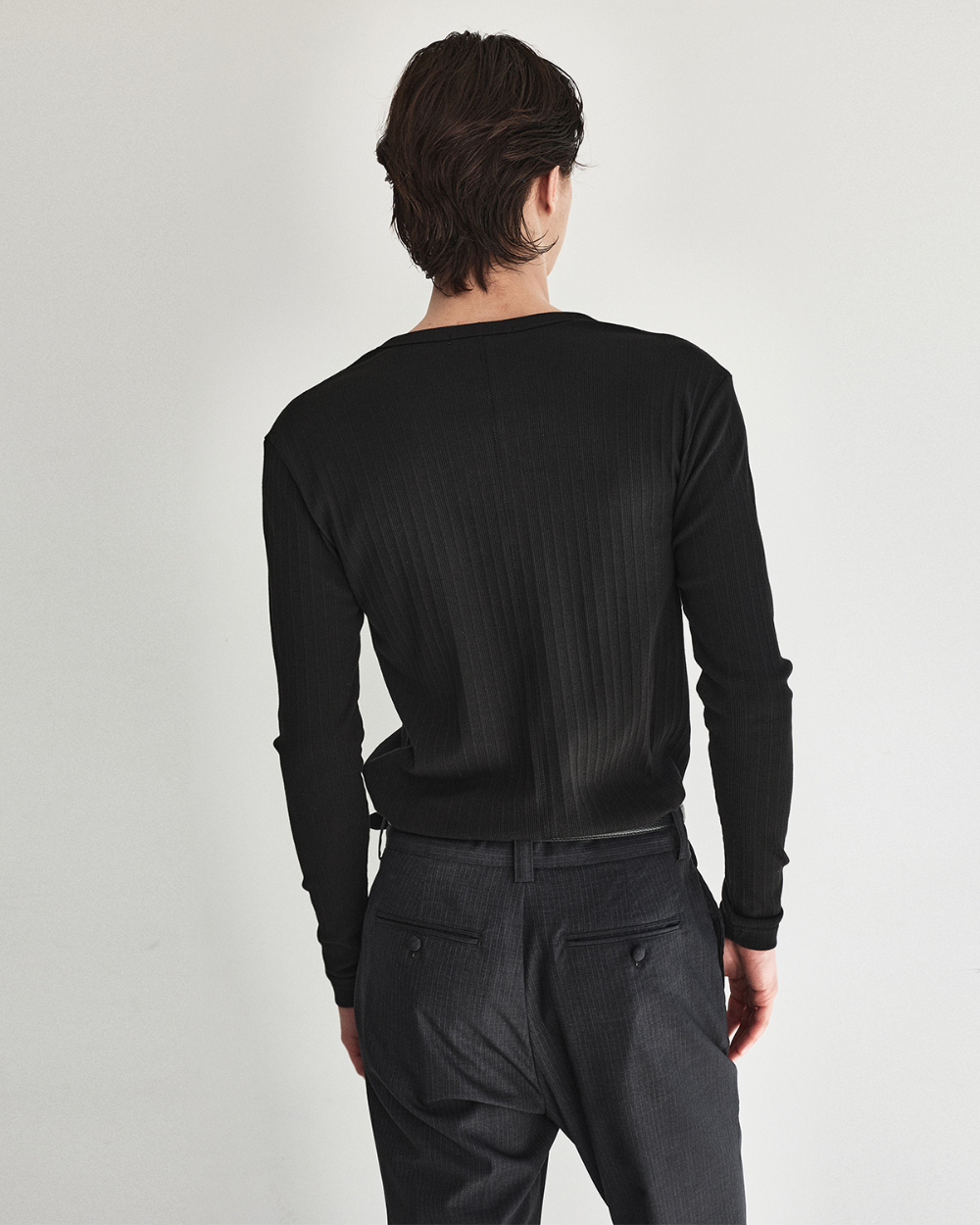 [kineto] Fine Cotton Ribbed Henley Top_Black