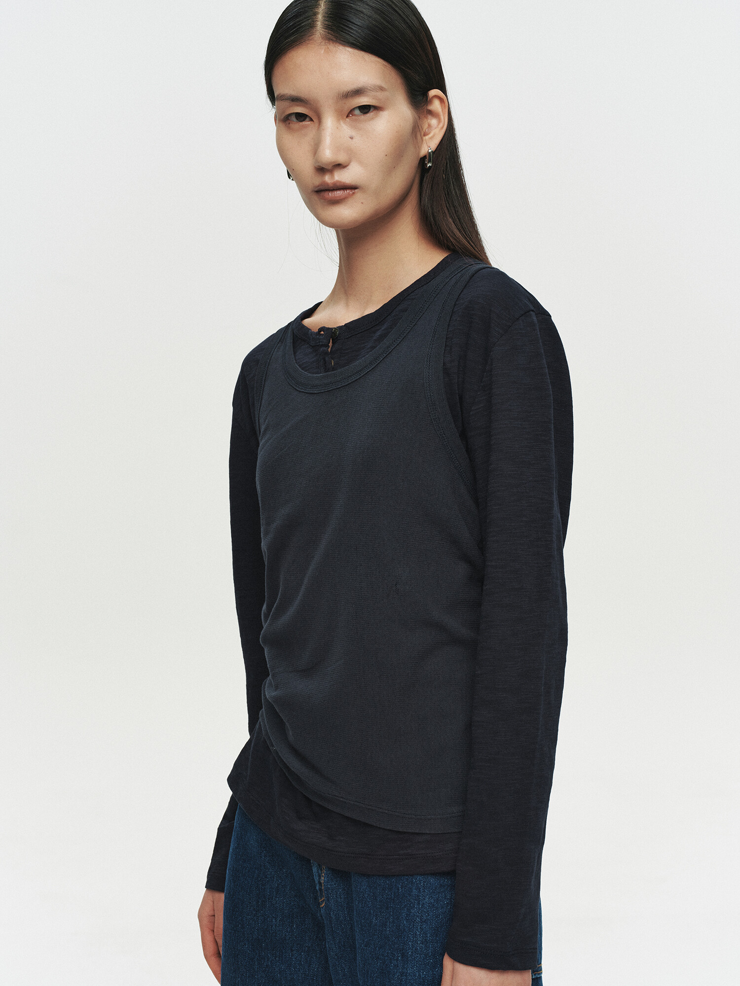 [HEUTE] BASE SLUB HENLEY NECK T-SHIRT (NAVY)
