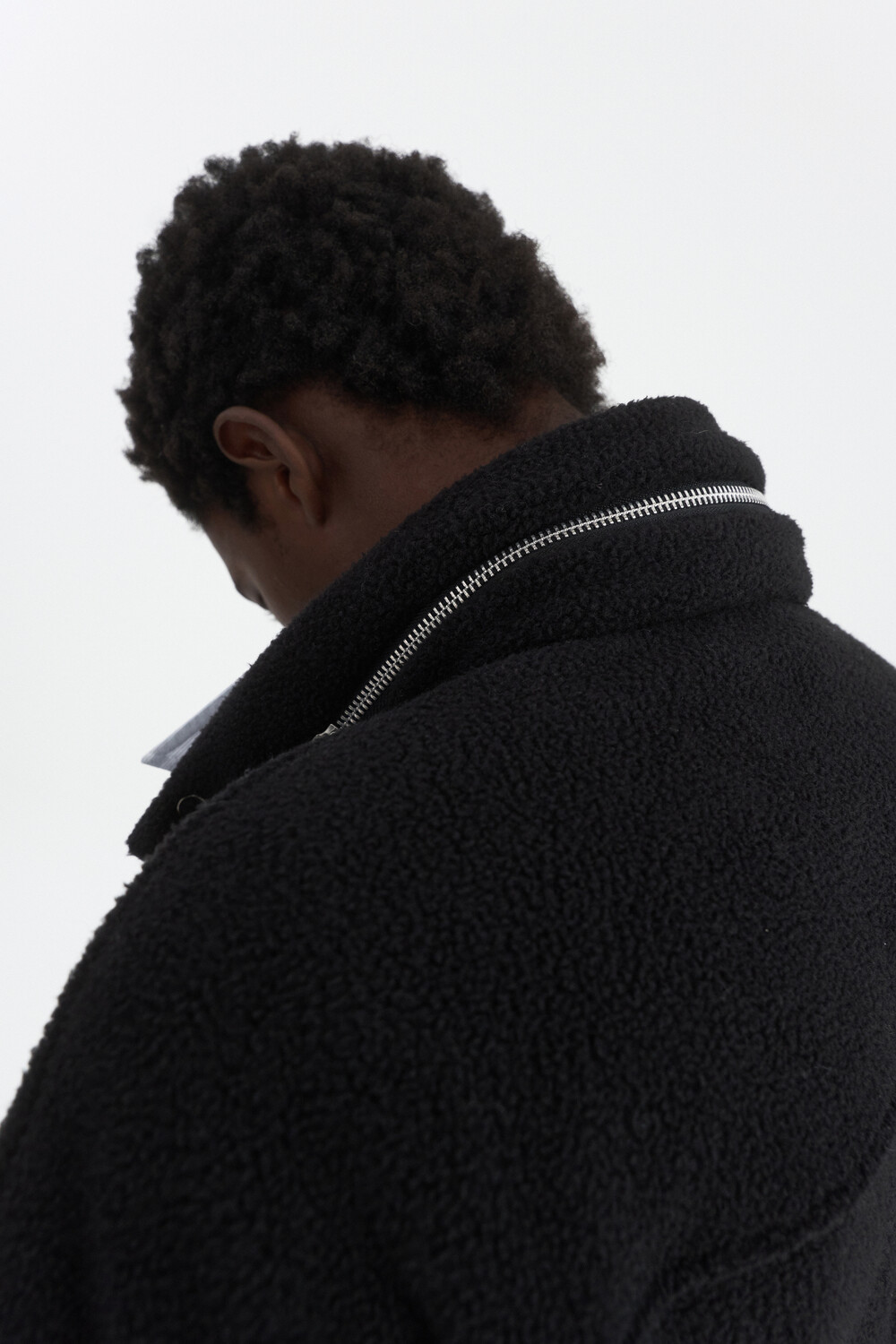 [WINDER] RING SNAP FLEECE PULL OVER -BLACK