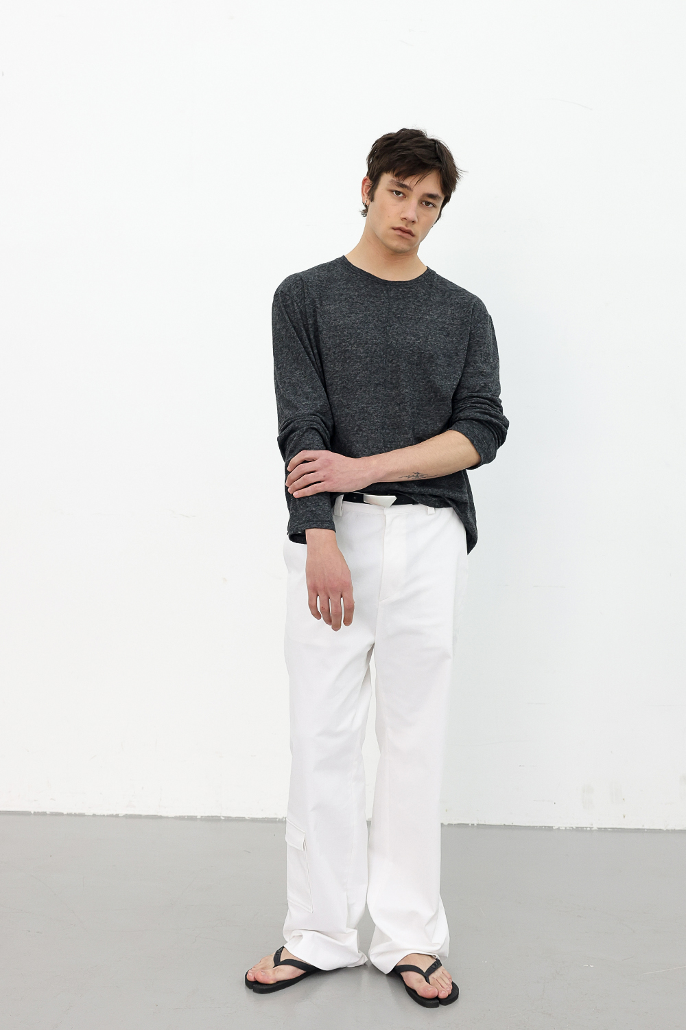 [ANYTIME LOREAK] CAMELLIA LAYERED TEE - SKY BLUE/CHARCOAL