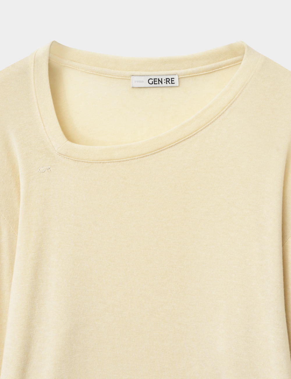 [GEN:RE] Pinched Neck Cut and Sew Wool Knit Light Yellow