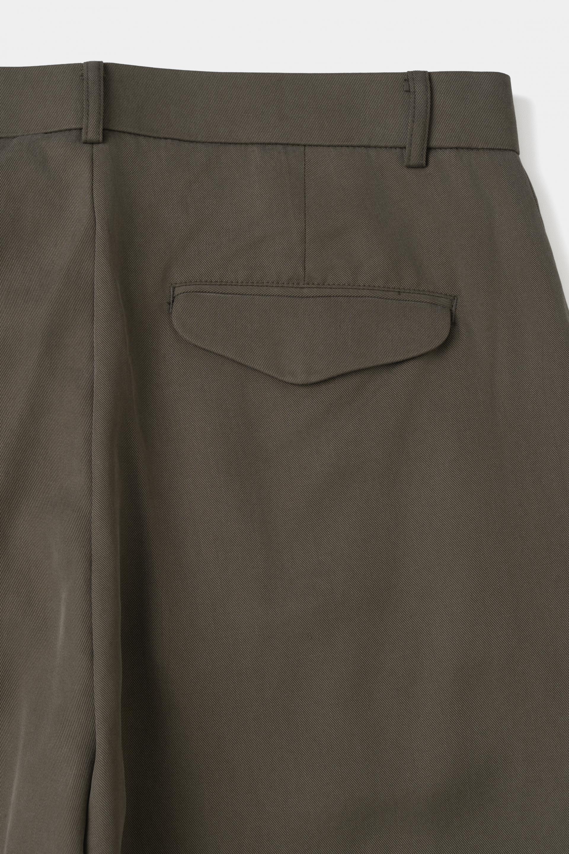 [KANGJUNGSEOK] HIRA SLACKS,Coduroy