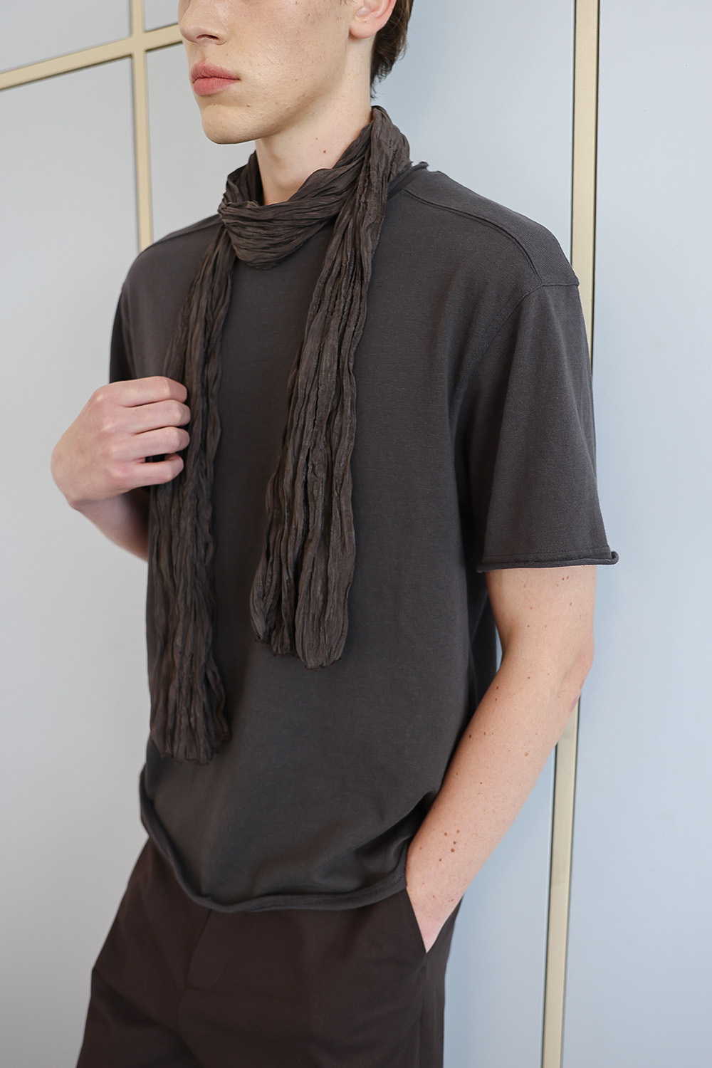 [ANYTIME LOREAK] AGAVE WRINKLE SCARF - BROWN