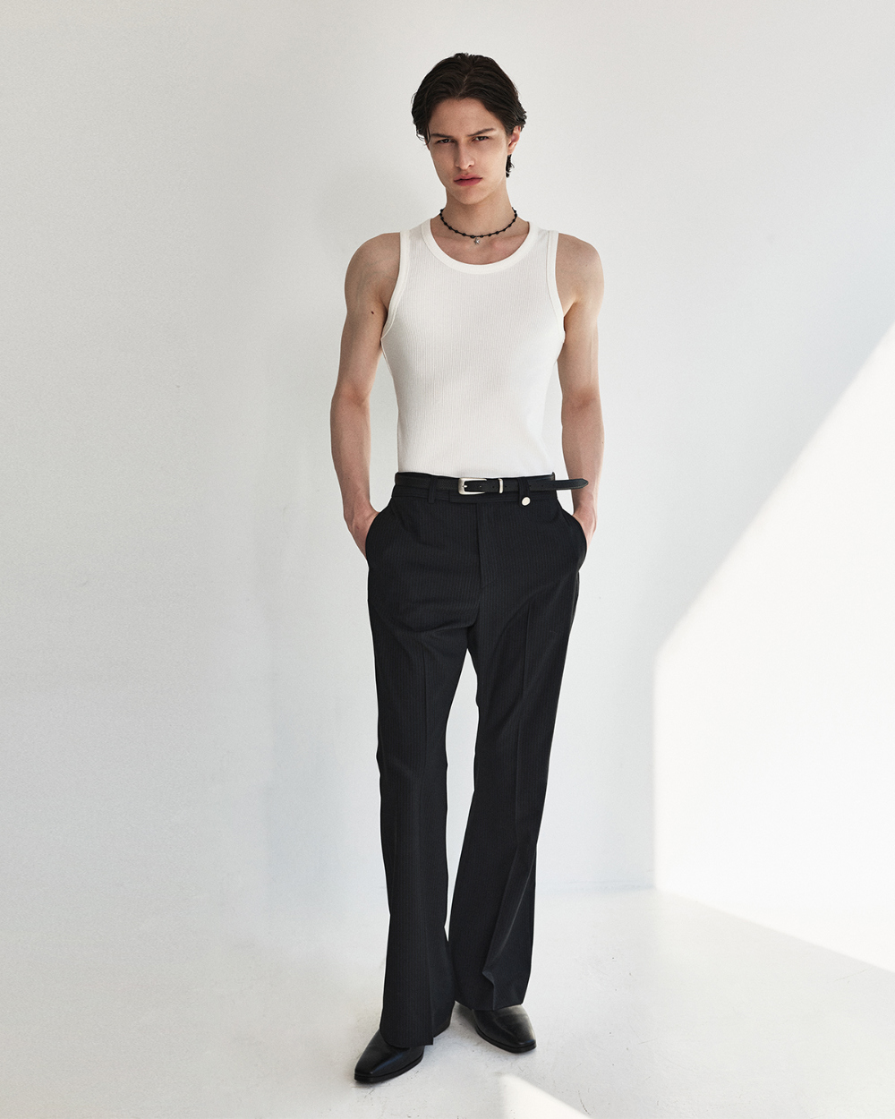 [kineto] Sleek Ribbed Sleeveless Top_White