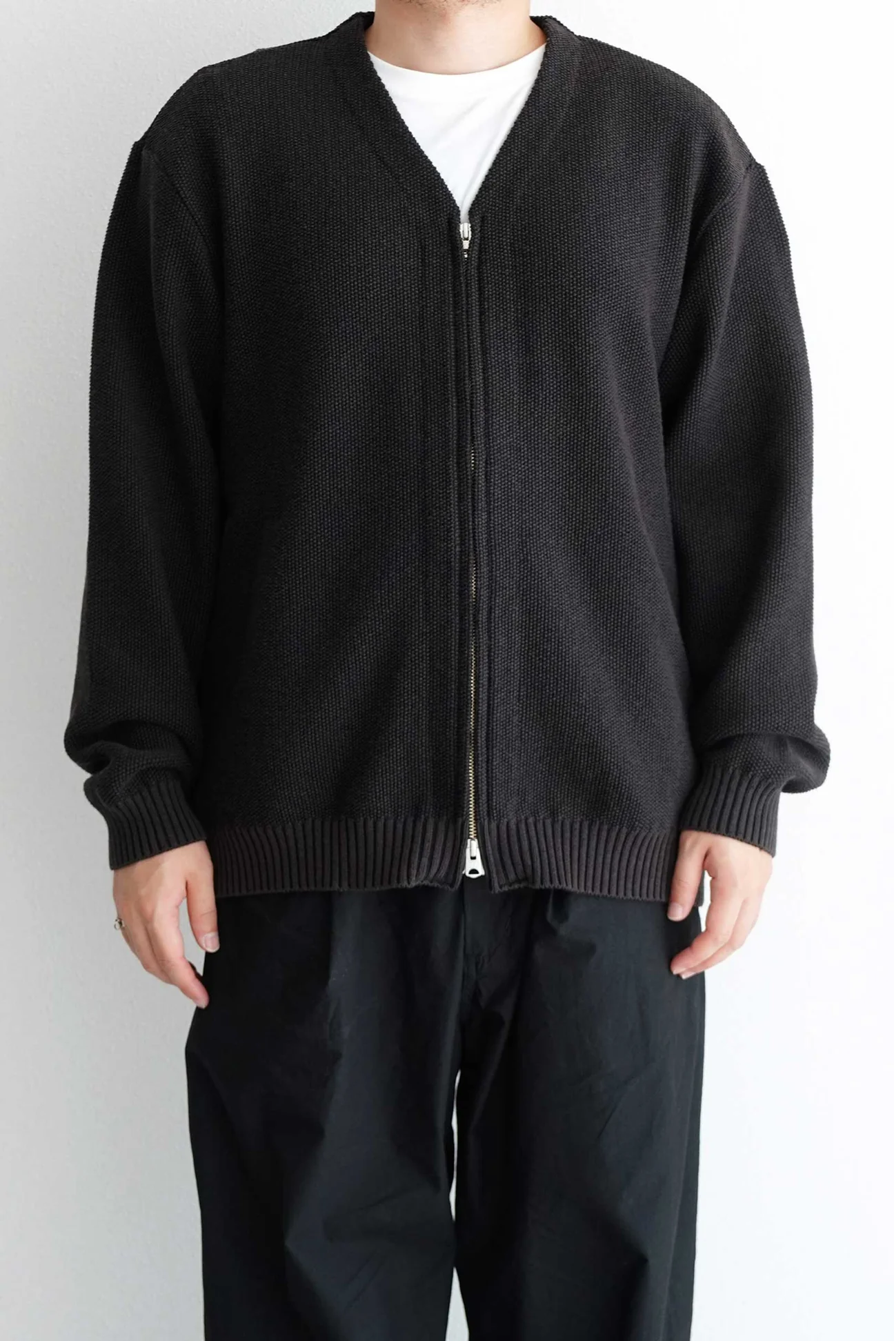 [STILL BY HAND] KN02263 BLACK