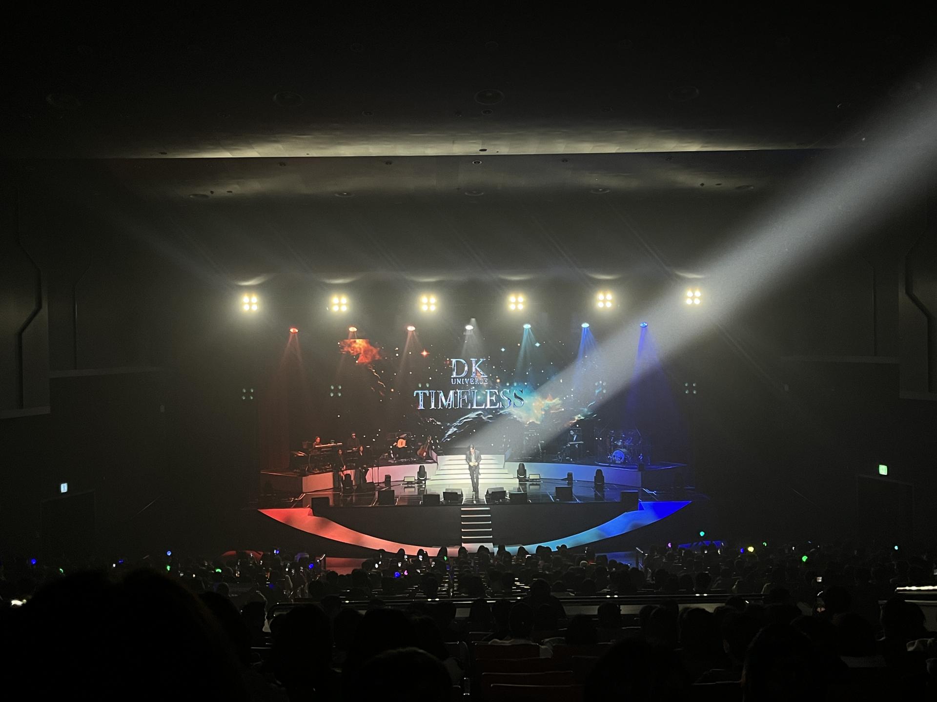 5ae640fdd9d45.jpg