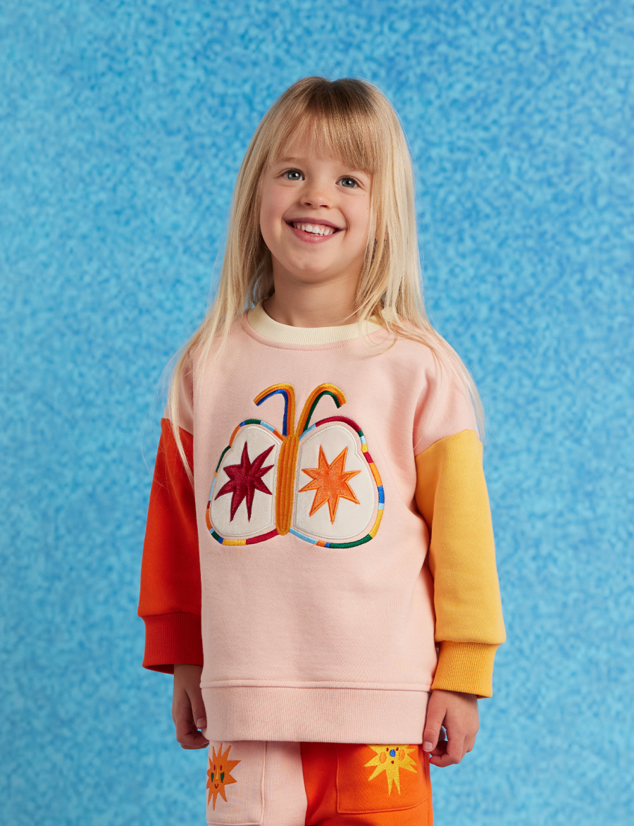HALCYON NIGHTS Fleece Appliqué Sweater Flutterby 헬시온나이츠 26FW