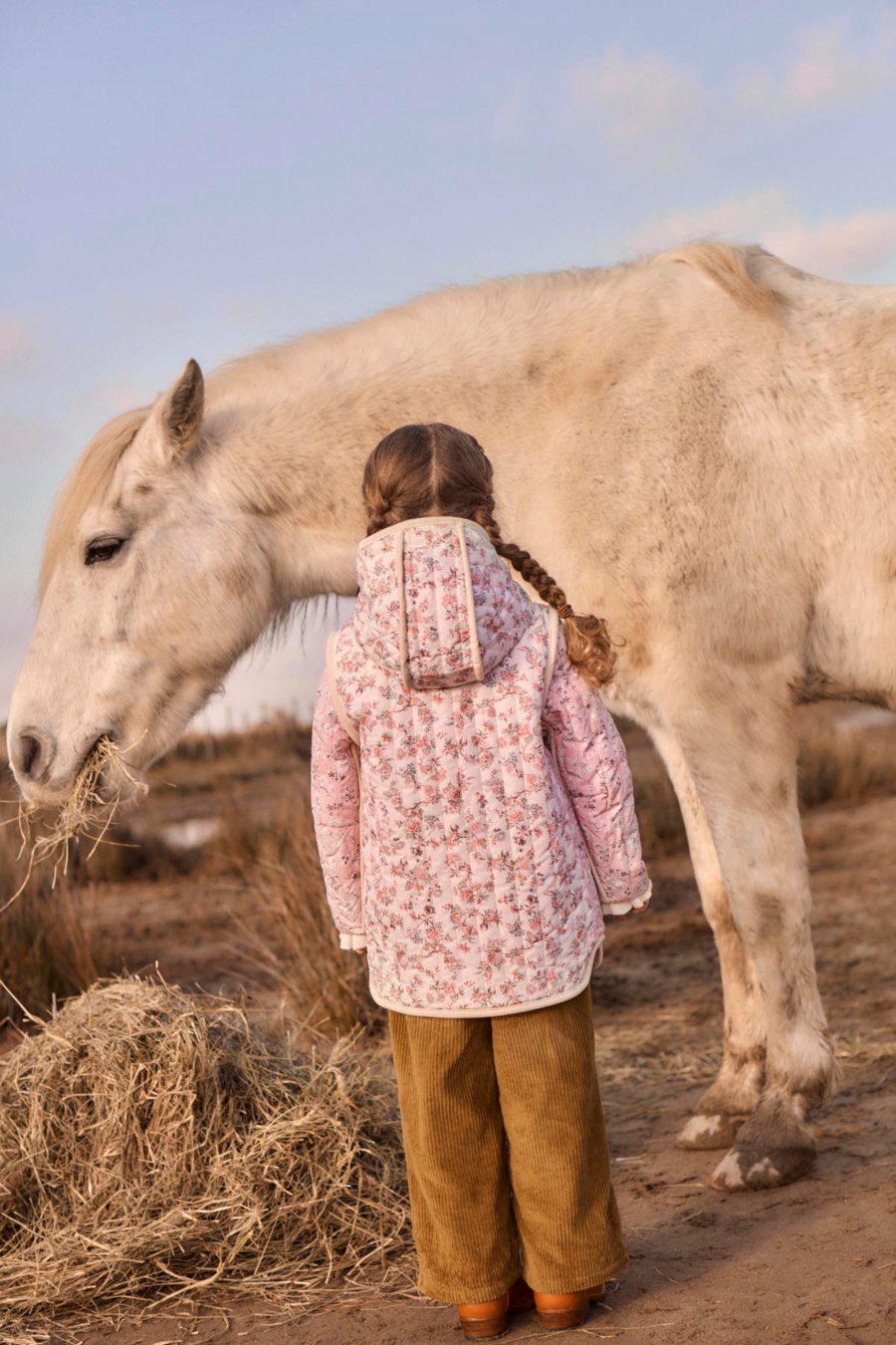LOUISE MISHA CAPE EZI CLOUD 루이스미샤 26AW