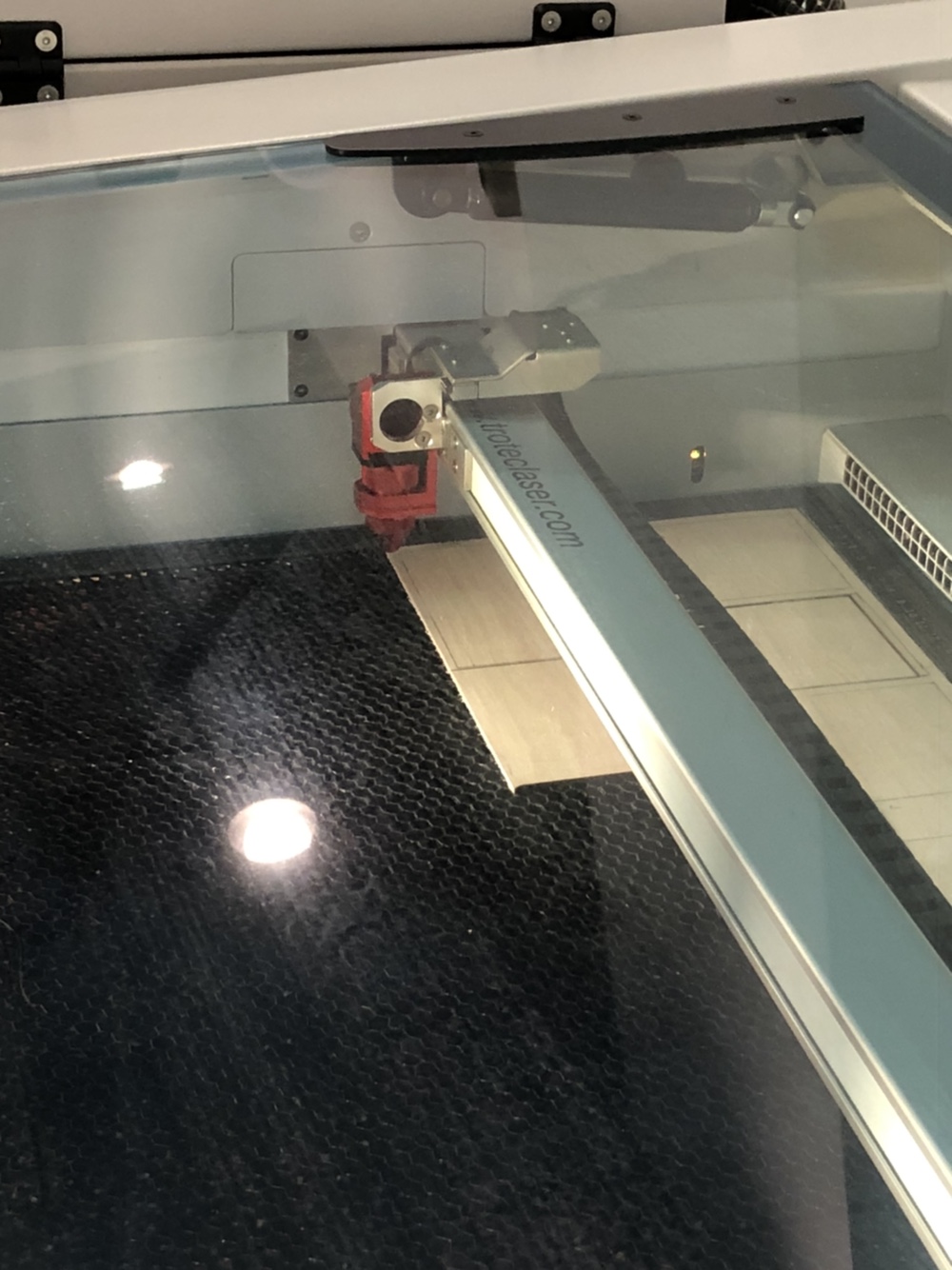 70b3261ef07d3.jpg