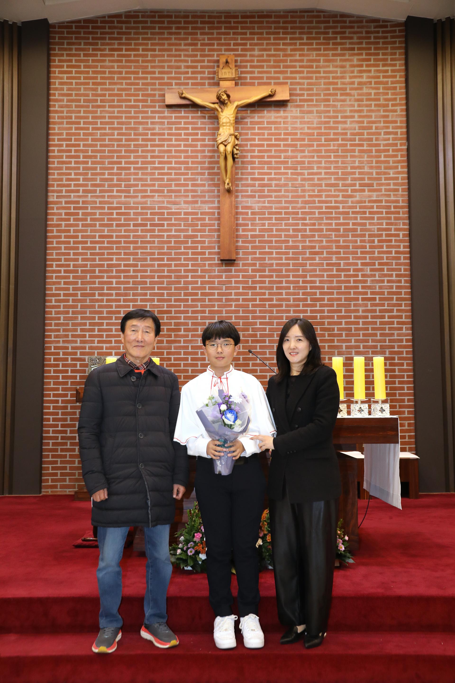 024785049caa4.jpg