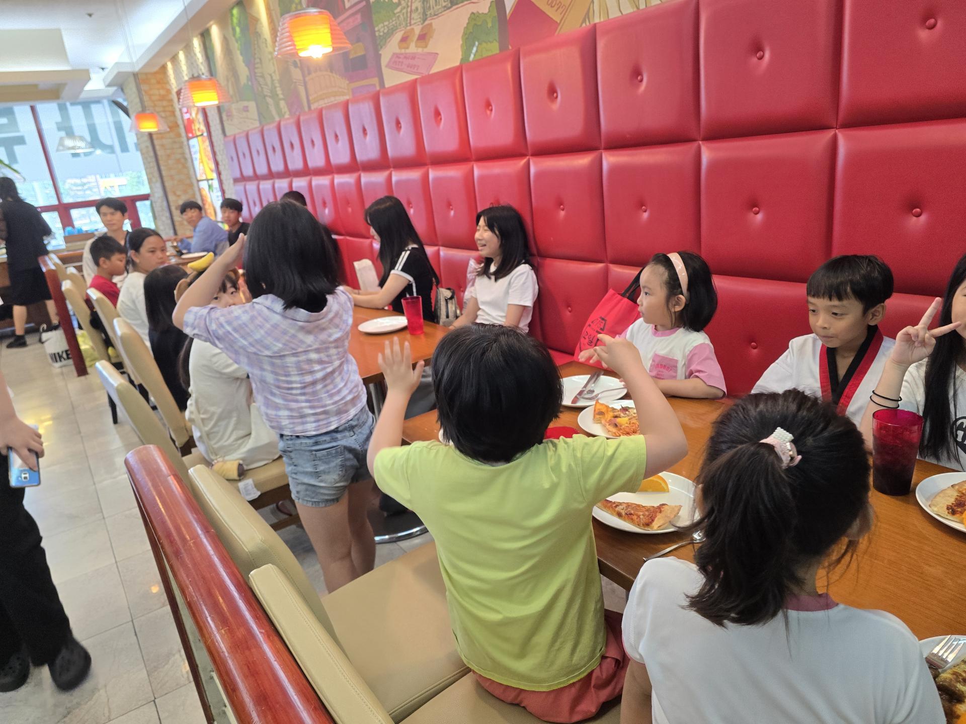 c6e295269f83f.jpg