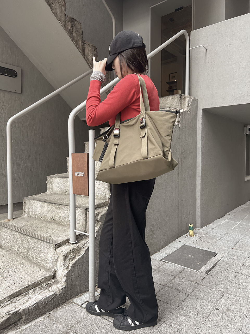 Buckle nylon shoulder bag