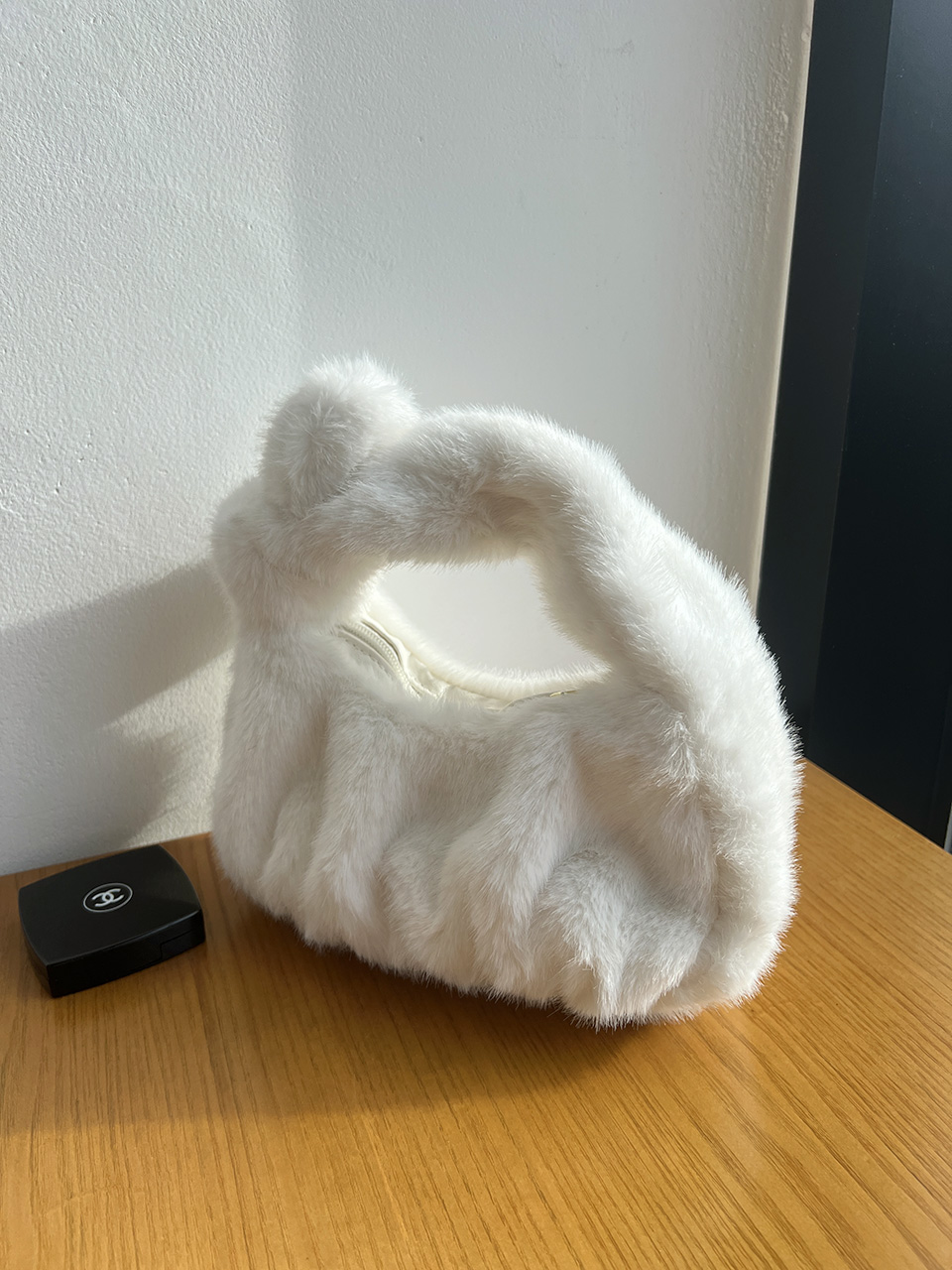 Suwanee Ribbon Fur Shirring Mini Tote Bag