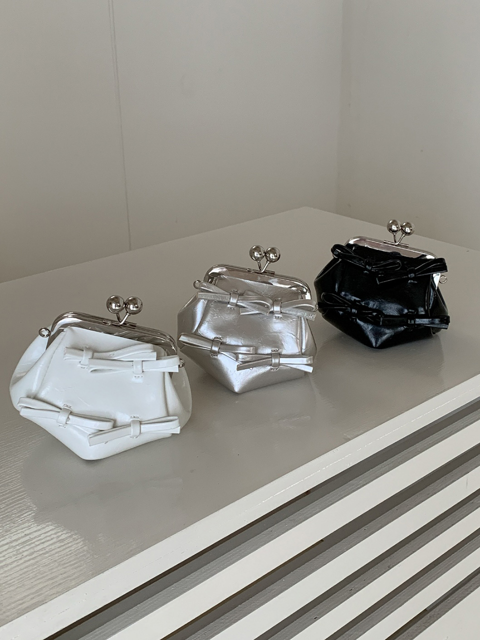 Ribbon 2-Way Chain Mini Crossbody Bag (2 Strap Types)