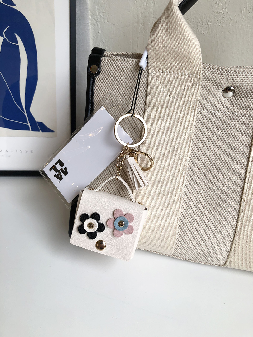 Flower AirPods Case Mini Bag Keyring (5 colors)