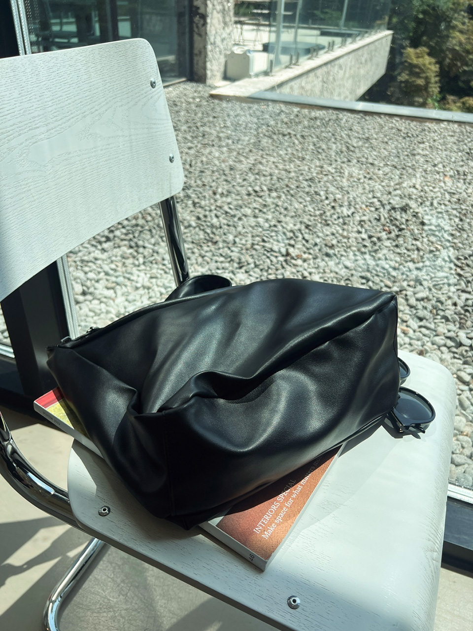 Daily Half-Moon Shoulder Bag