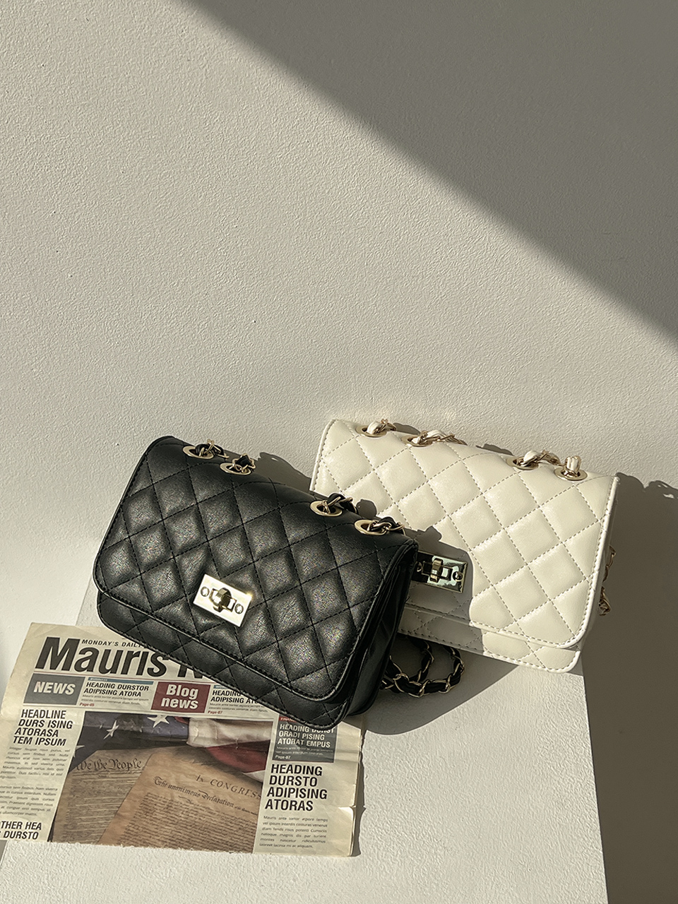 Classic buckle quilted mini chain shoulder bag