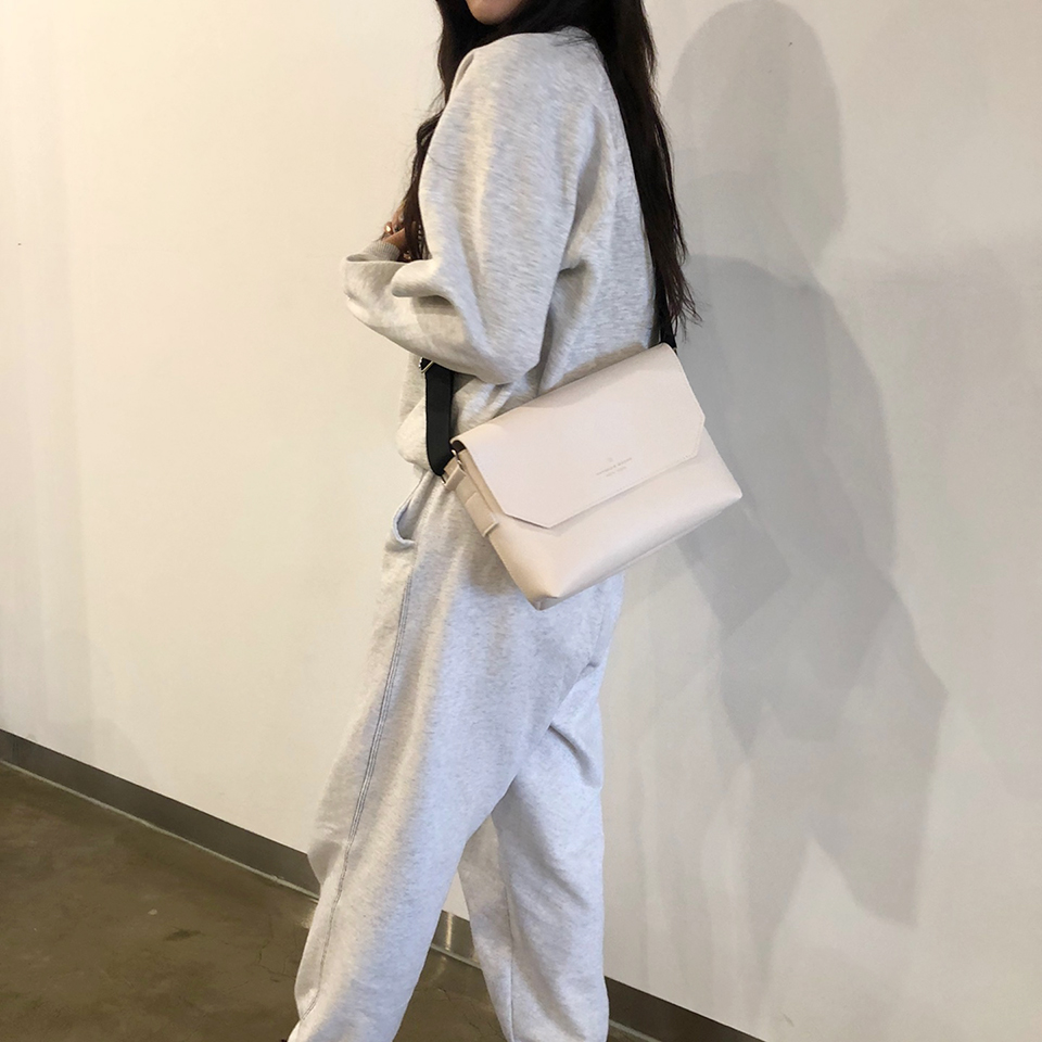 Wide Crossbody Bag (3 colors)