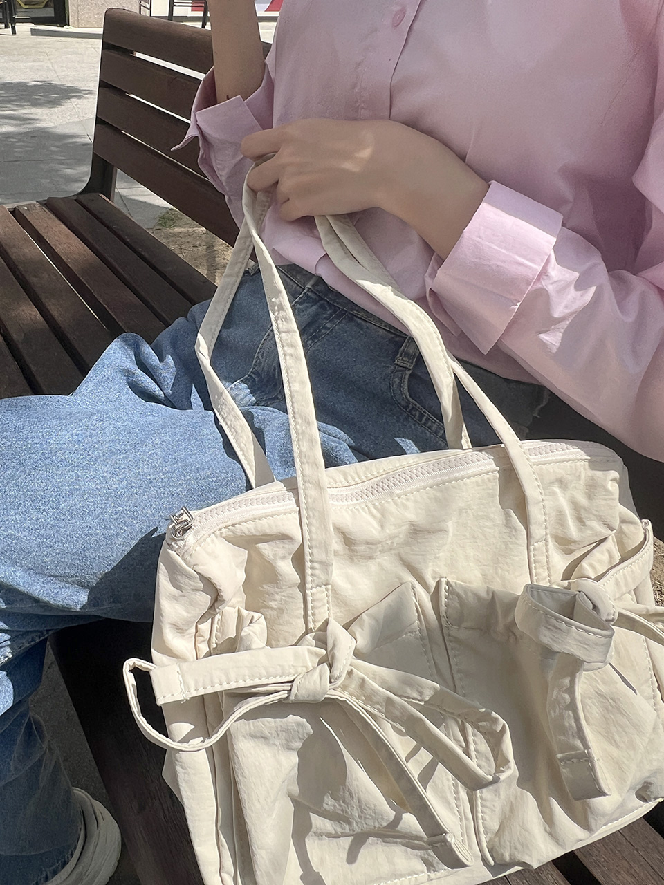 Ribbon Ballet Core Pocket Nylon Shoulder Bag (4 colors)