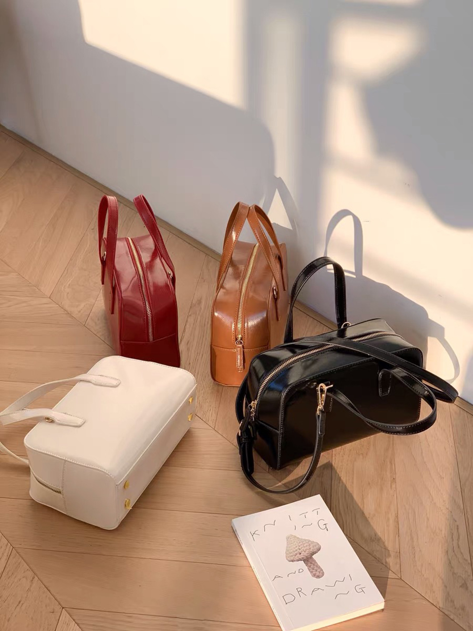 Square zip-up leather tote bag (4 colors)