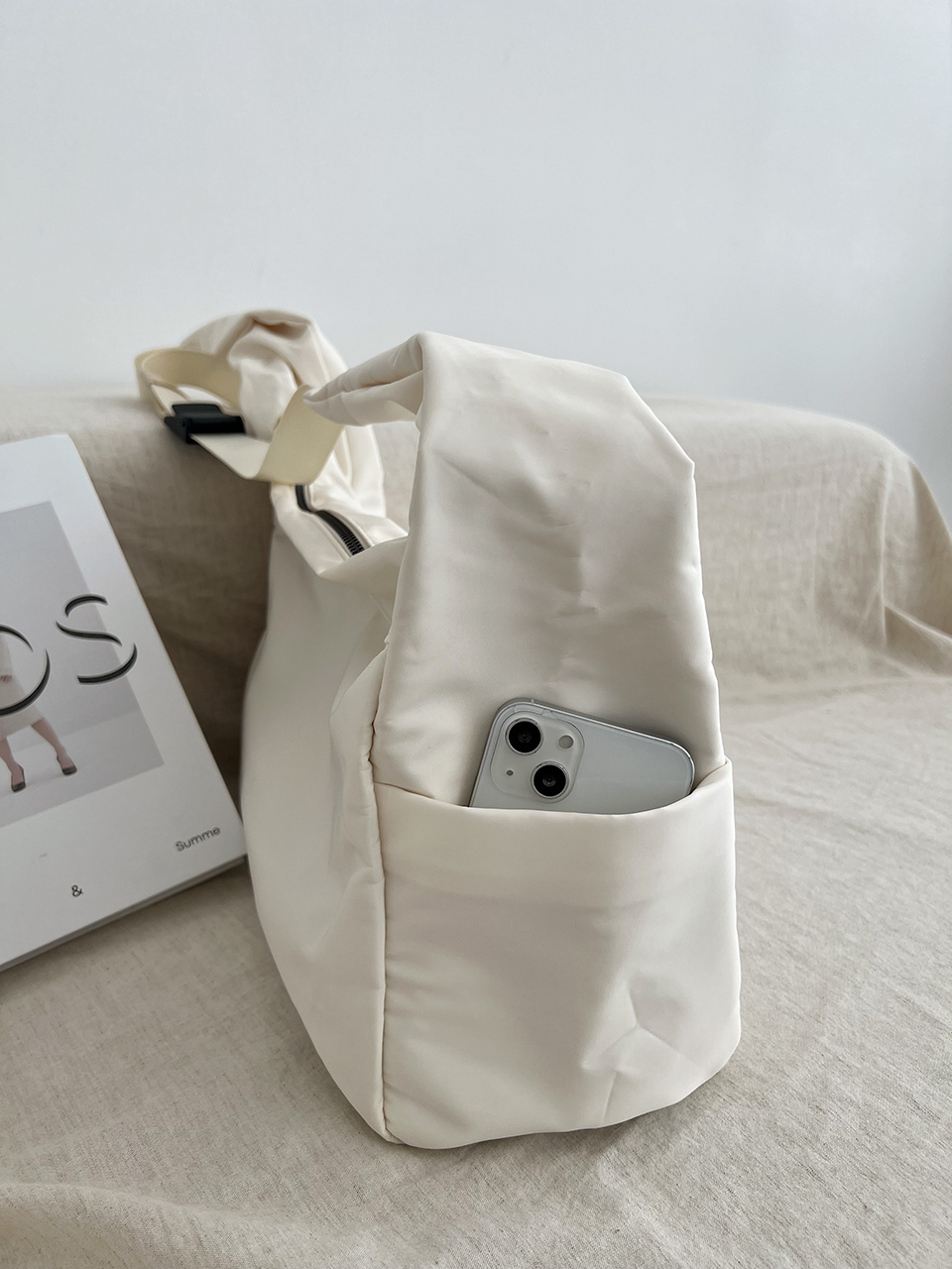 Apes Nylon Zipper Big Shoulder Bag