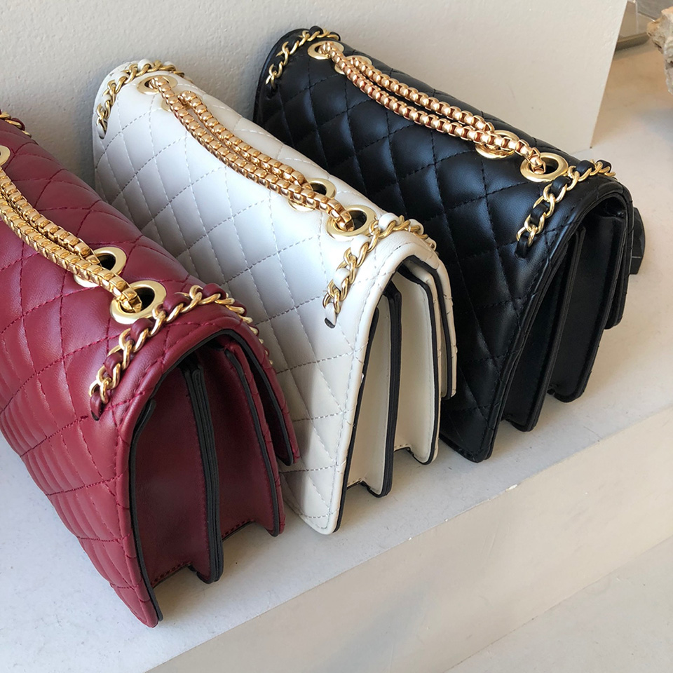 Quilted Square Chain Bag