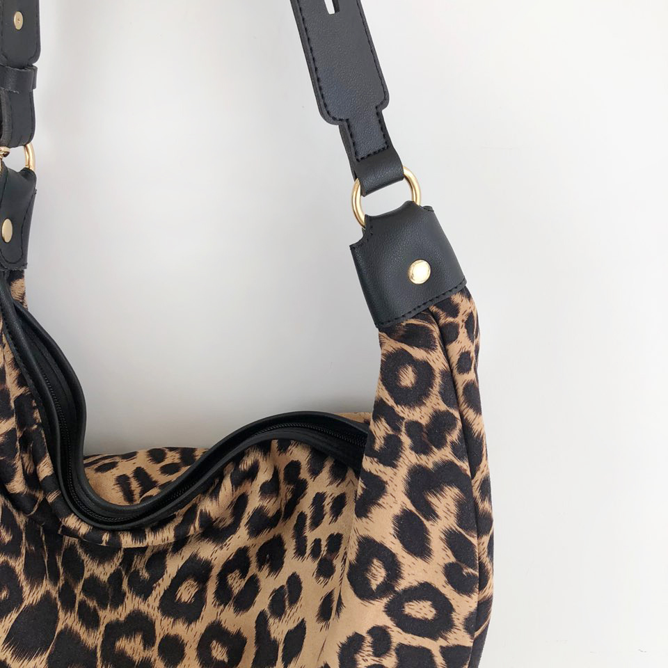 Leopard print zippered big shoulder bag