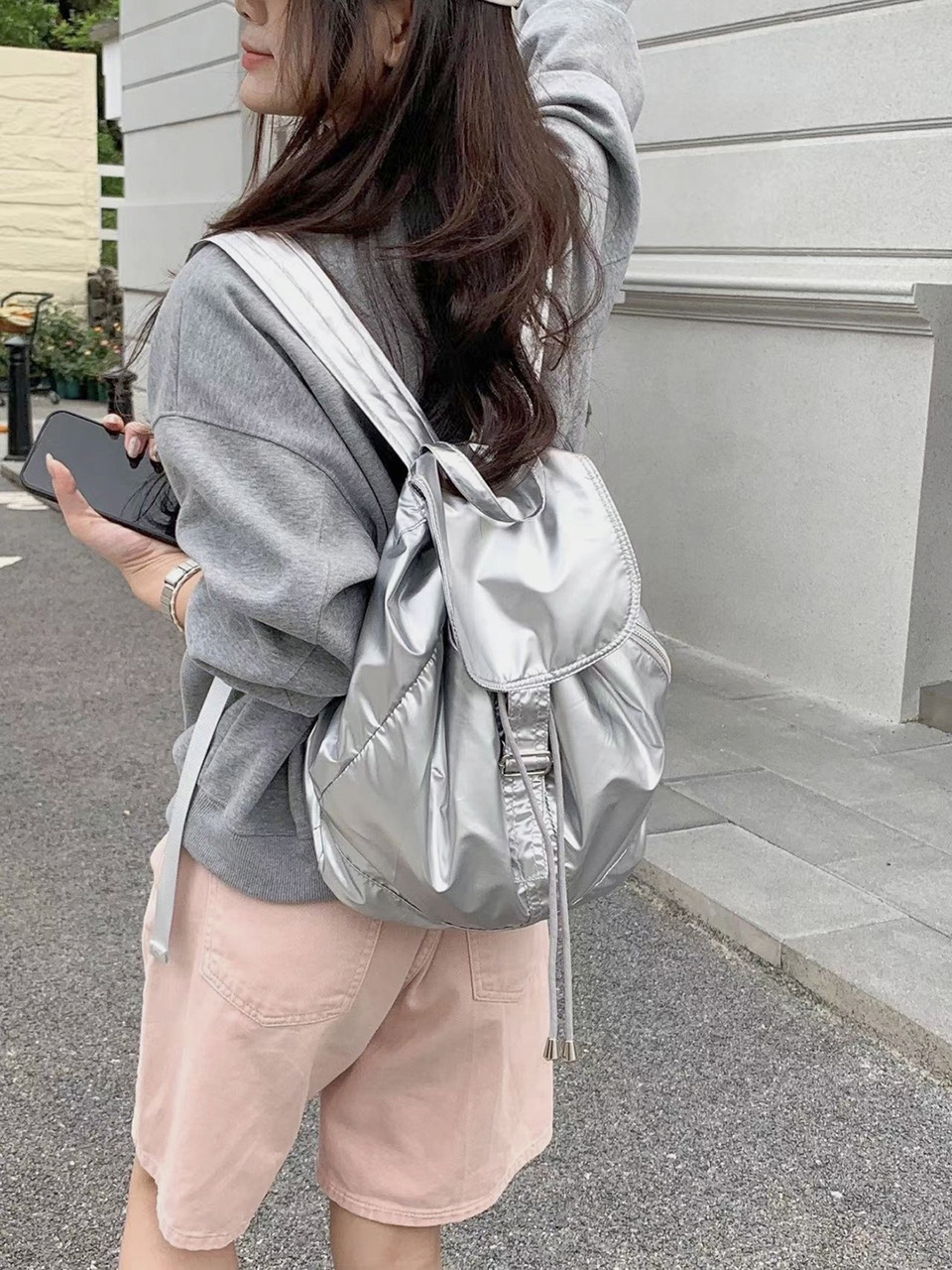 Metal buckle side zip-up nylon backpack (2 colors)