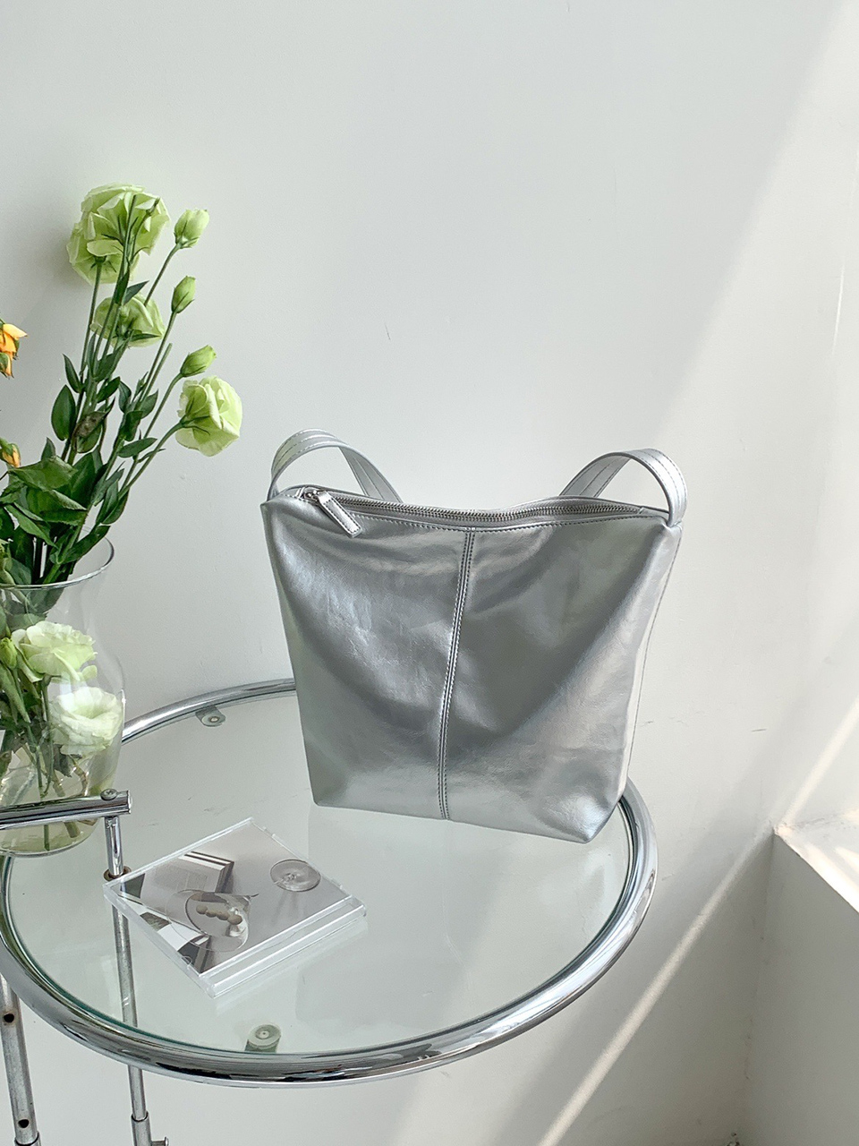 Glossy wrinkle leather shoulder bag (4 colors)