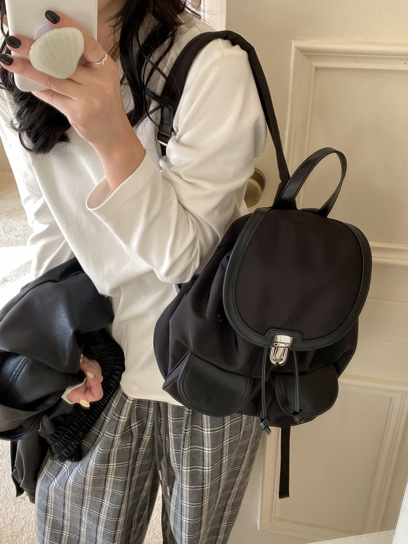 Buckle nylon string pocket daily backpack