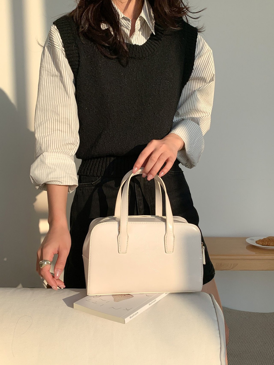Square zip-up leather tote bag (4 colors)