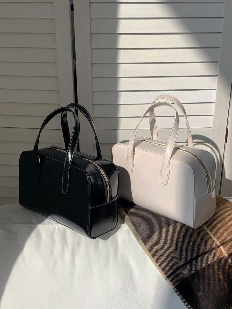 Square zip-up leather tote bag (4 colors)