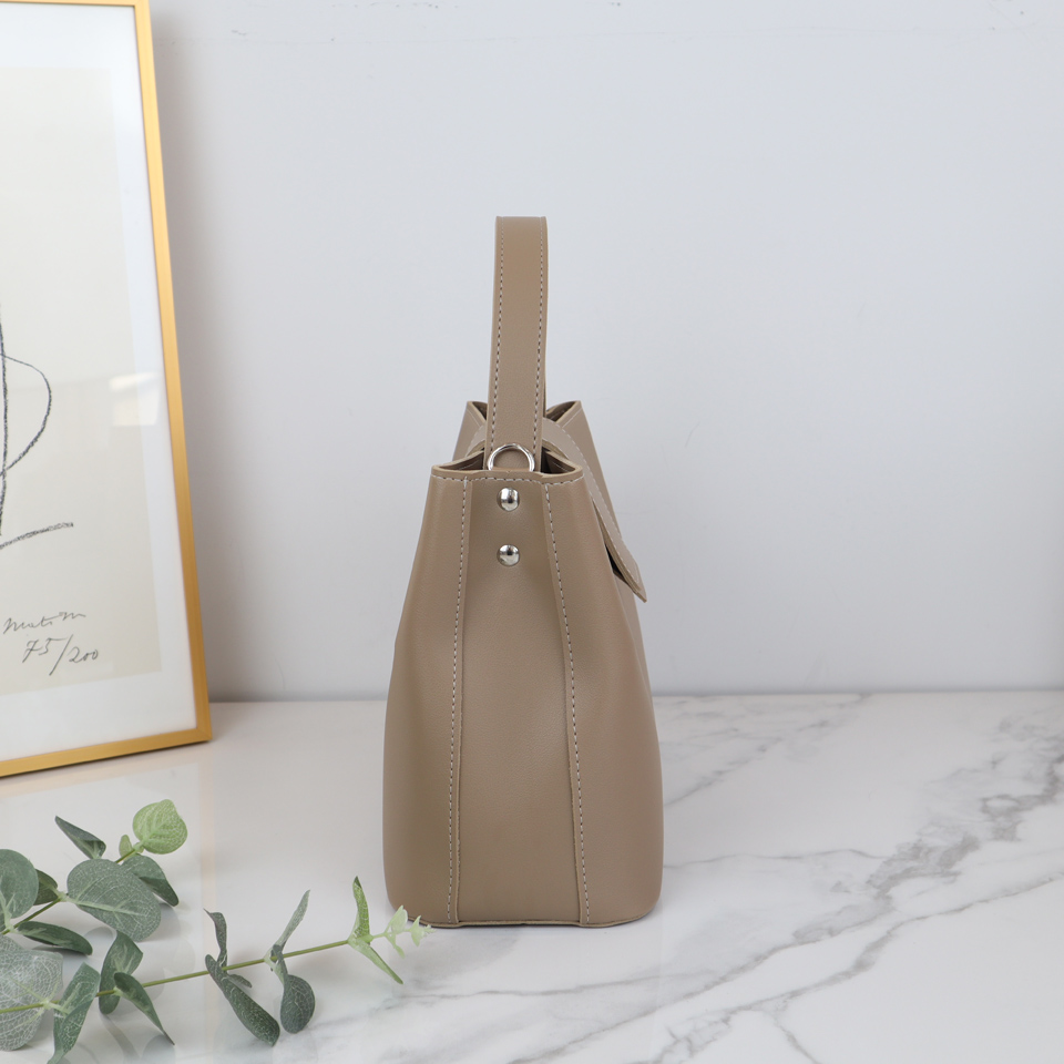 Lucas Mini Cross Shoulder Bag