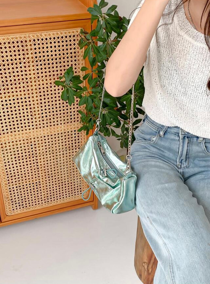 Monroe Cross Shirring Silver Mini Chain Bag
