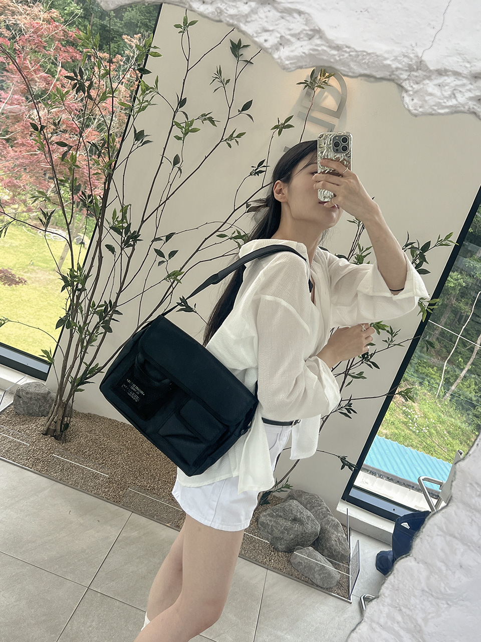 Canvas Mesh Zip-Up Pocket Messenger Bag
