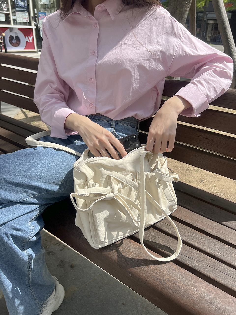 Ribbon Ballet Core Pocket Nylon Shoulder Bag (4 colors)