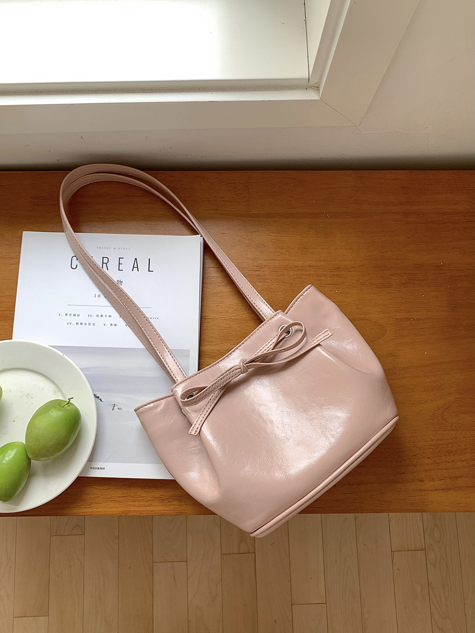 Ribbon Ballet Core Wrinkle Leather Tote Bag (6 colors)