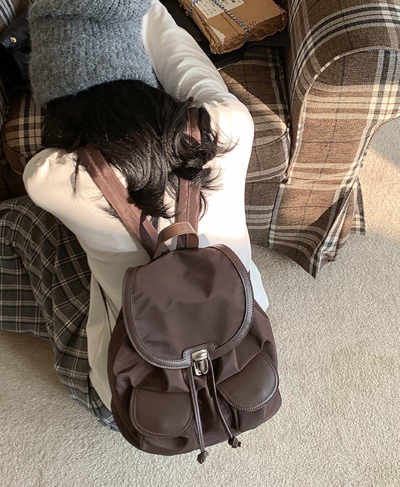 Buckle nylon string pocket daily backpack