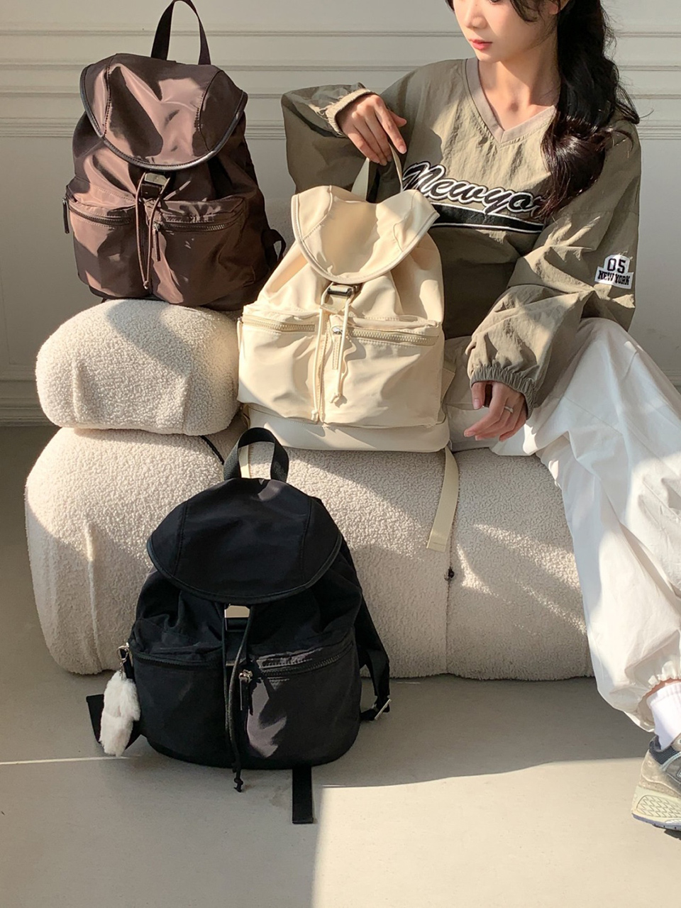 Nylon buckle string pocket daily backpack
