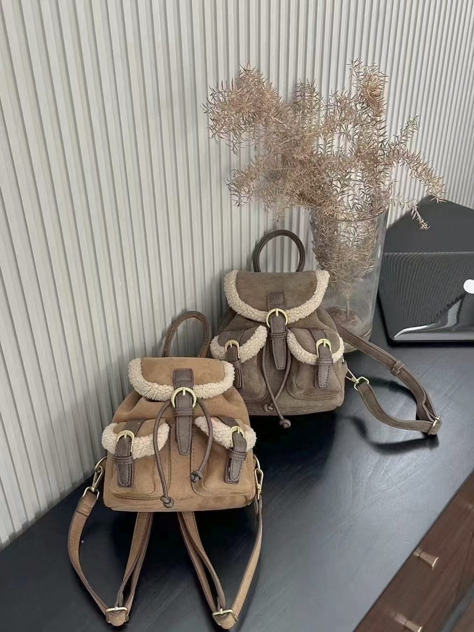 Suede pocket sheepskin bucket bag/mini backpack