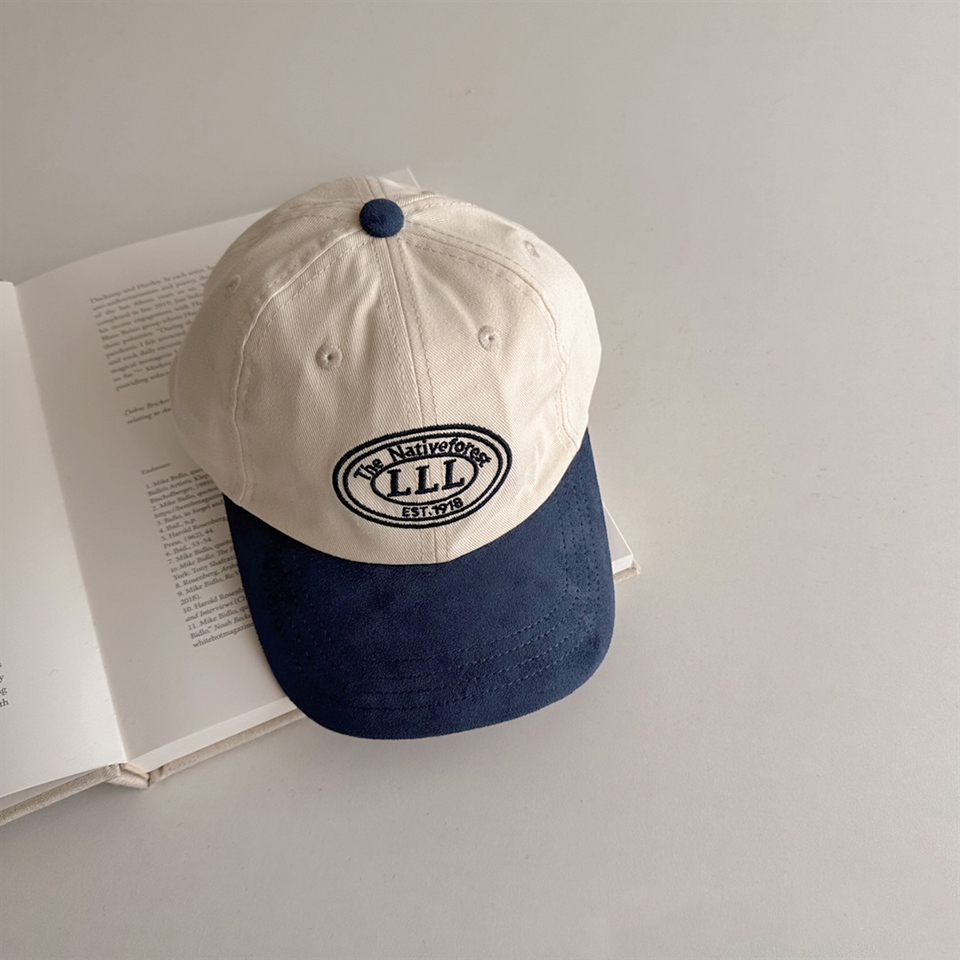 Two-tone vintage stitch cap